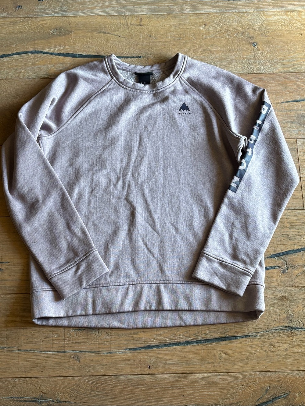 Burton Women’s Oak Crewneck in Dusty Mauve Outdoors Active